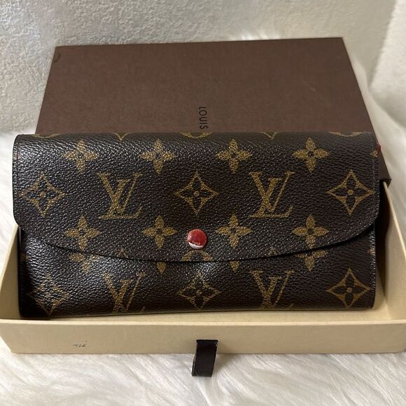 💯Authentic LOUIS VUITTON Monogram Emilie Wallet Red🍀 - Picture 15 of 15